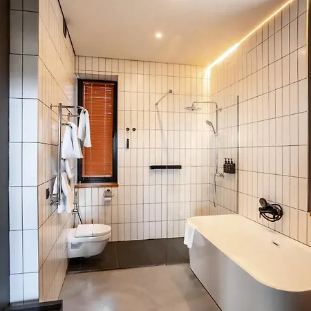 Shpytsi Boutique & шпиці Yablunytsya